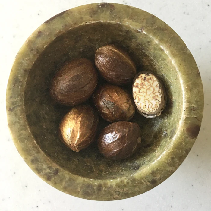 Nutmeg Whole 50g x 3